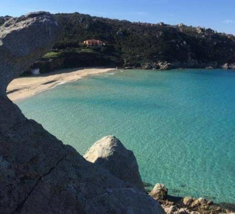 Case Vacanze A Santa Teresa Di Gallura Bagian luar foto