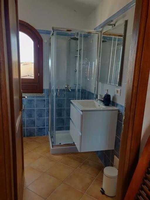 Case Vacanze A Santa Teresa Di Gallura Bagian luar foto