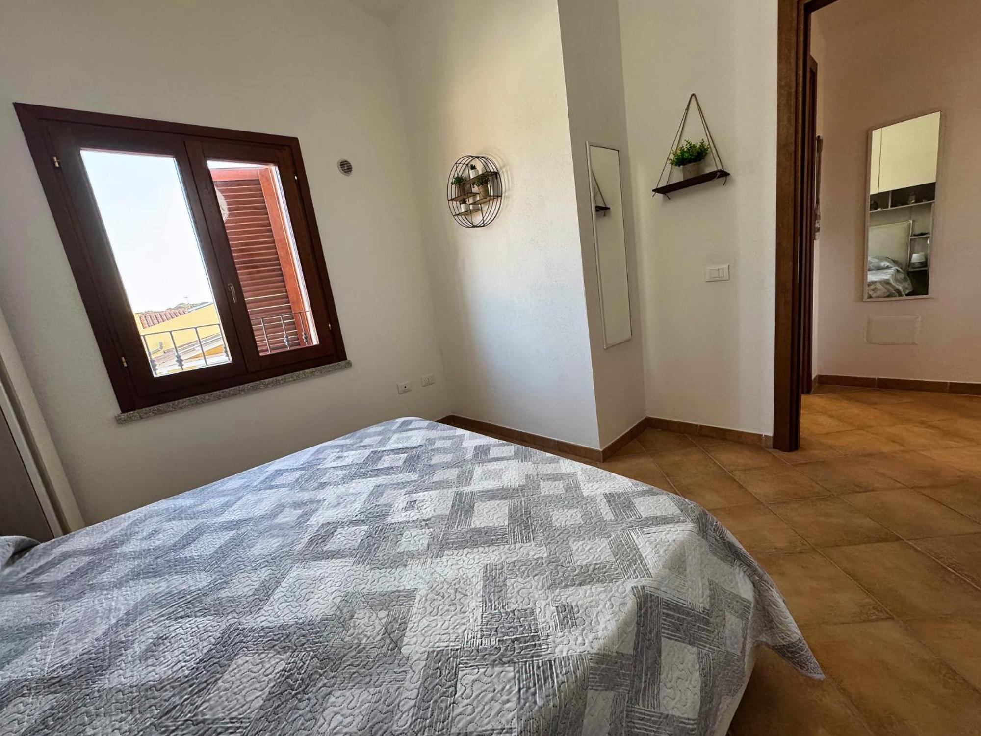 Case Vacanze A Santa Teresa Di Gallura Bagian luar foto